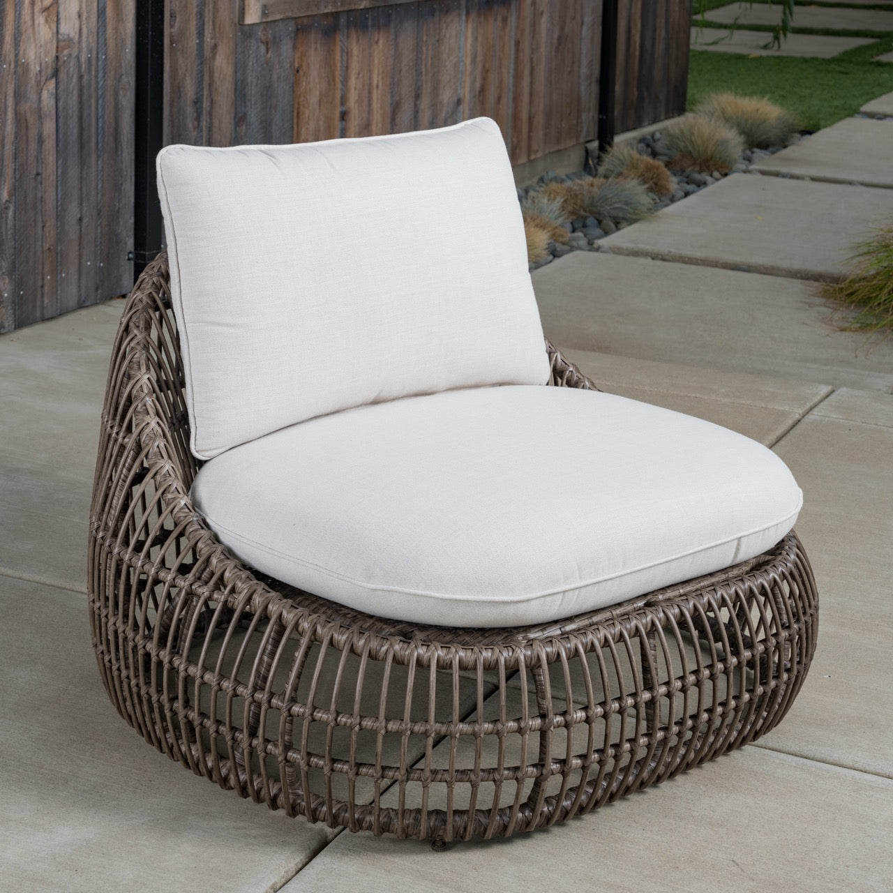 Norden 2-Piece Outdoor Seating Set