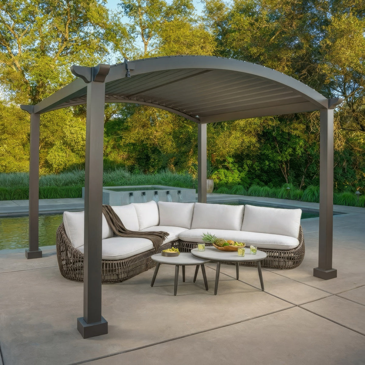 Monaco Curved Louvered Pergola