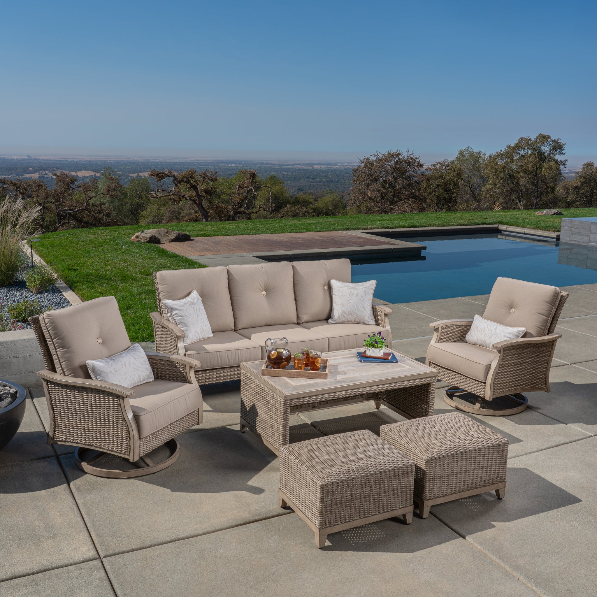Canada Sunbrella Seating Set Jasmine Wicker Outdoor Sectional With
