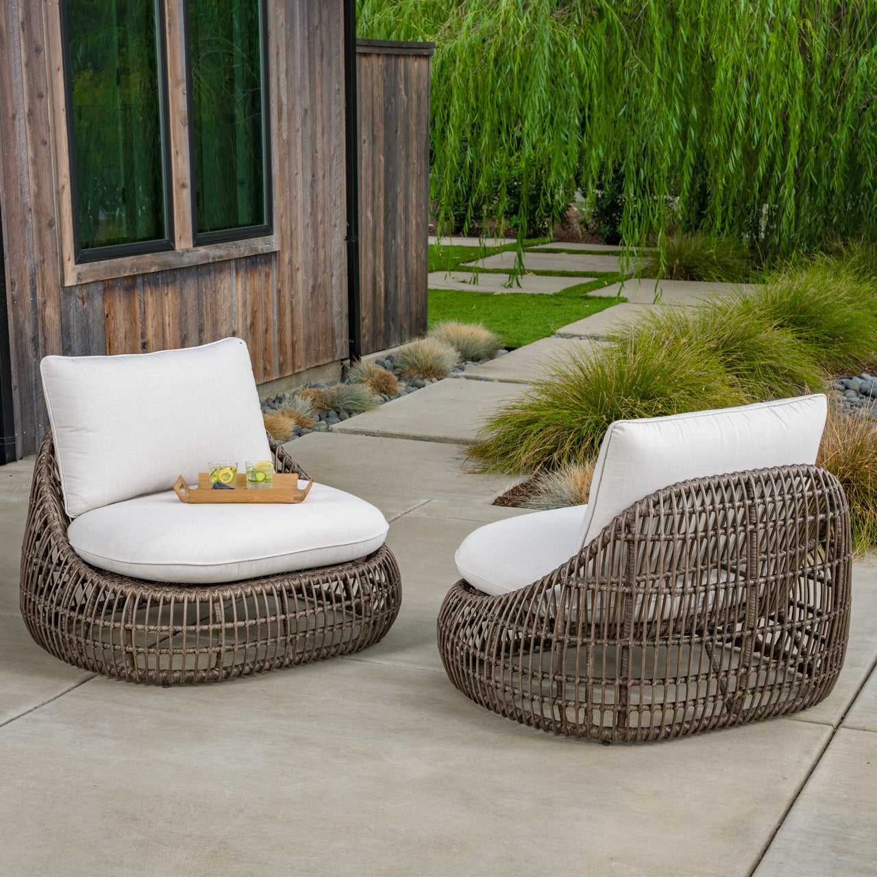 Norden 2-Piece Outdoor Seating Set
