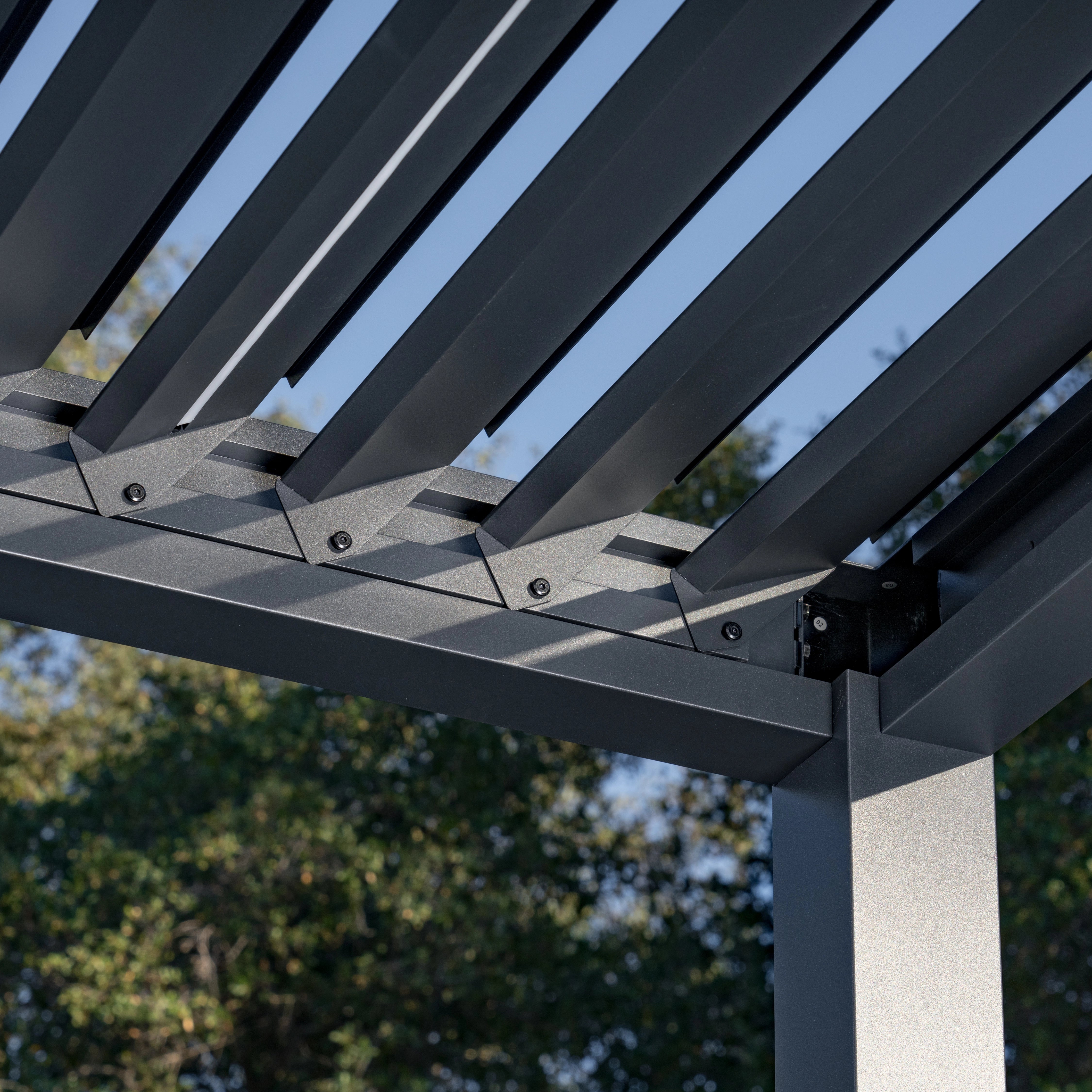 SunVilla Stratus 10' x 13' Motorized Pergola