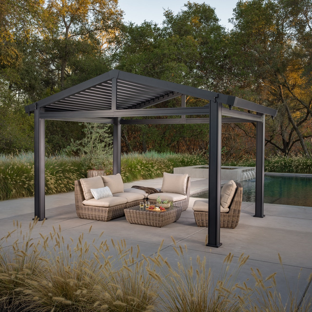 Sunvilla 11' x 13' Fairmont Louvered Pergola